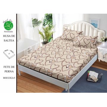 Husa de pat cu elastic 180x200 din Bumbac Finet + 2 Fete de Perna - Bej Cu Inimioare