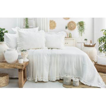 Set cuvertura pique dubla, Martha - Cream, Şaheser, Bumbac Set cuvertura pique dubla, Martha - Cream, Şaheser, Bumbac