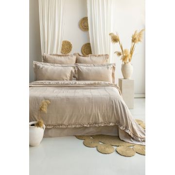 Set cuvertura de pat dubla 3 piese, Fiorella - Beige, Şaheser, Bumbac;Poliester Set cuvertura de pat dubla 3 piese, Fiorella - Beige, Şaheser, Bumbac;Poliester
